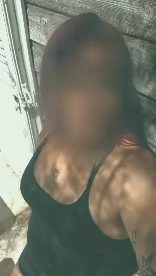 Antonia, 39