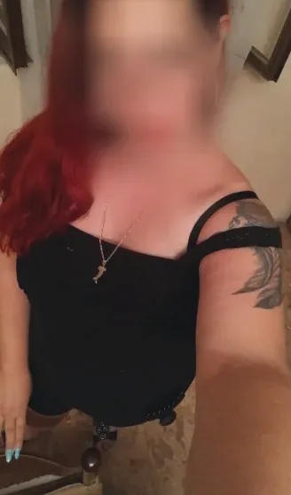 Daniela, 34