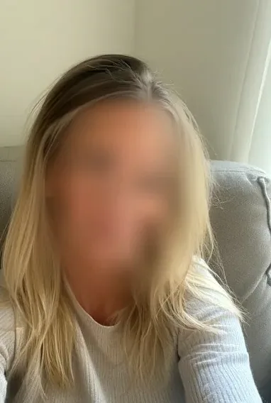 Lucia, 36