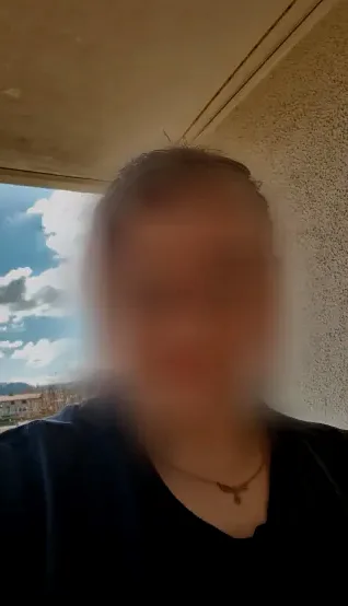 Rieke, 24