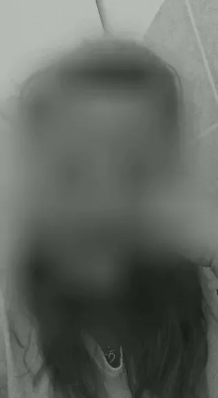 Sina, 30